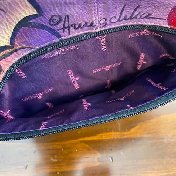 Anuschka Hand Painted Multi Pocket Hobo Leather Crossbody Bag Cat Floral Motif - Picture 6 of 14